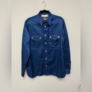CK205W39NYC Cowboy Satin shirt. Size 39/15.5